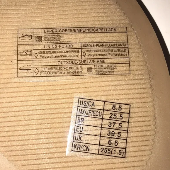 NWT Women’s Forever21 X Strap Sandals - Picture 9 of 9